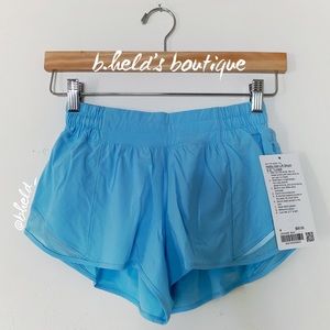 lululemon Hotty Hot Low-Rise Lined Short 2.5" in Blue Chill Size 4 Brand New NWT